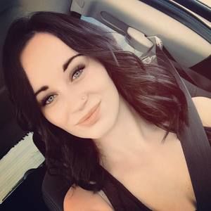 Meet your Posher, Hailey